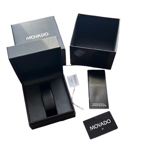 💎 100% Authentic Movado 2100017 Women's Museum Stainless Steel Quartz Wa… - Picture 4 of 11